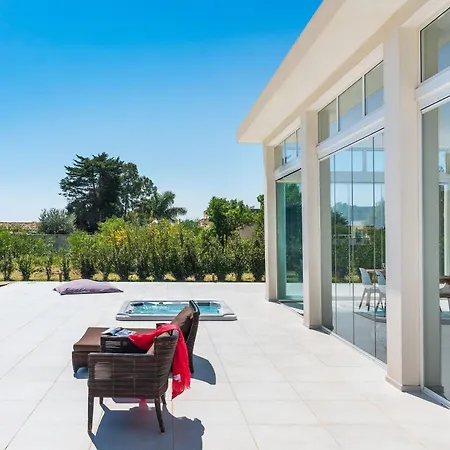 Villa Caponegro Avola