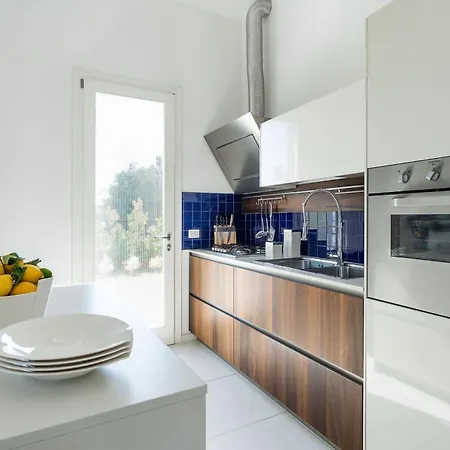 Caponegro אבולה