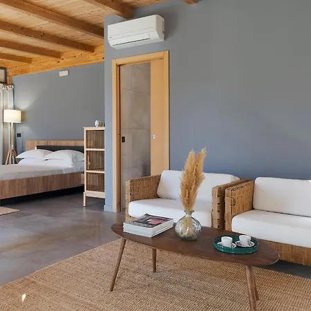 Caponegro Villa Avola